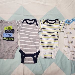 0-3 month Onsie bundle
